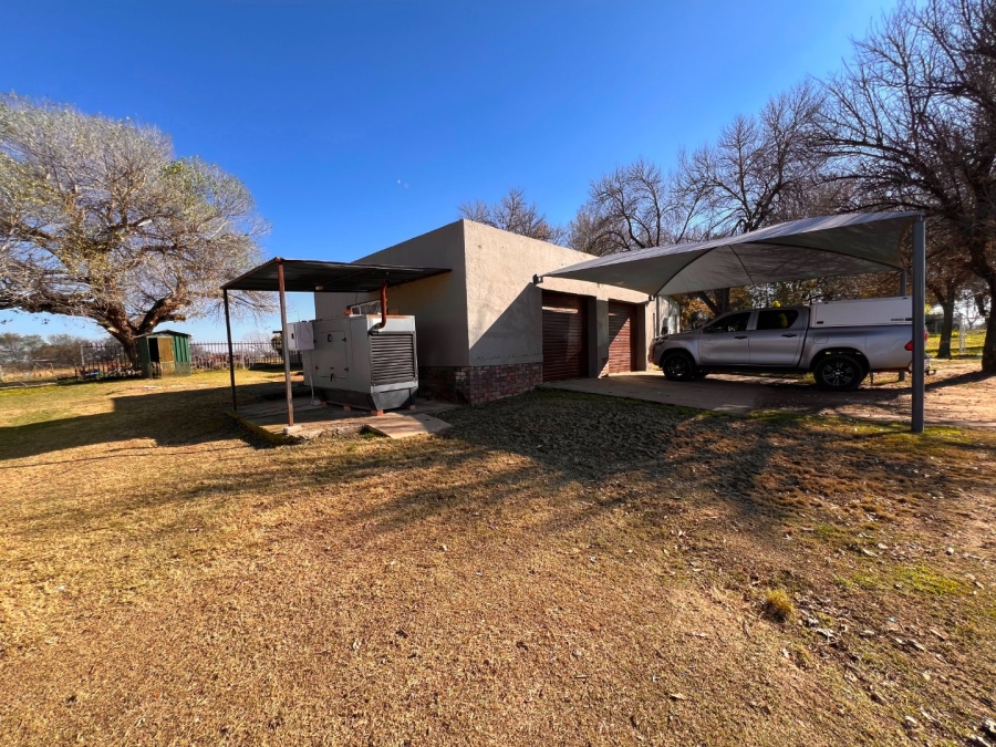 Commercial Property for Sale in Vallombrosa Free State